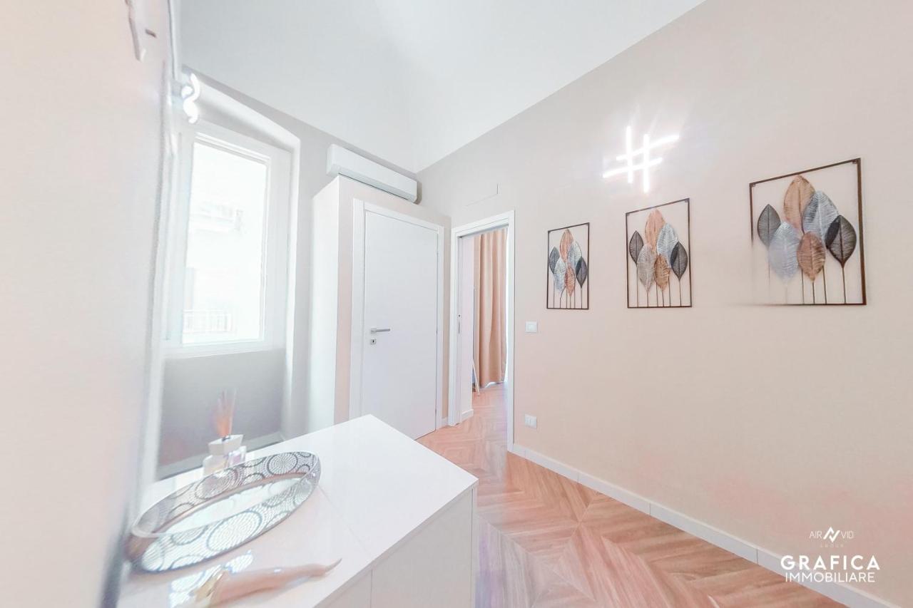 Ameli Home Luxury Apartment Taranto Ngoại thất bức ảnh